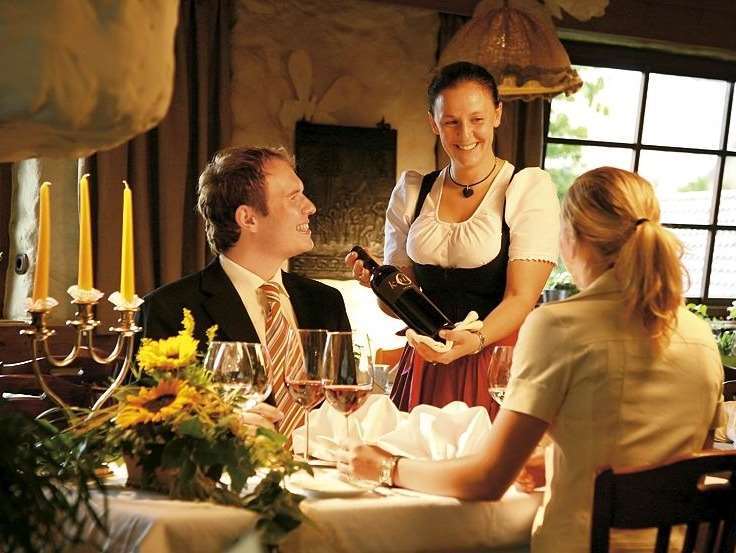 Hotel Hirsch 4*